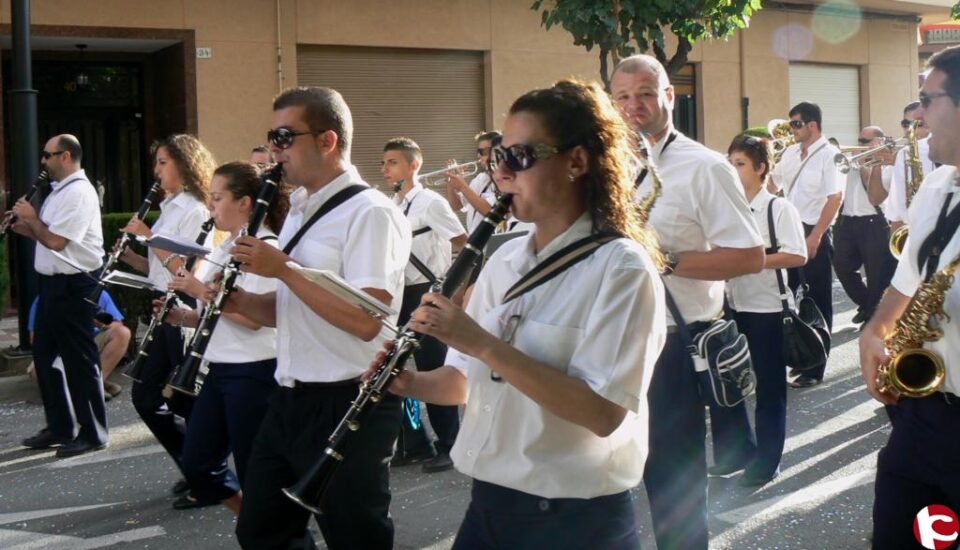 Moros i Cristians de Castalla : Cientos de Fotografías