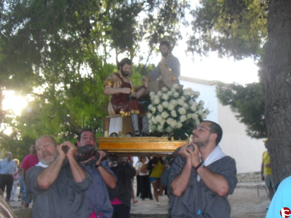 La fiesta de Fallas arrancó el sábado por la tarde con la Romería de San Crispín