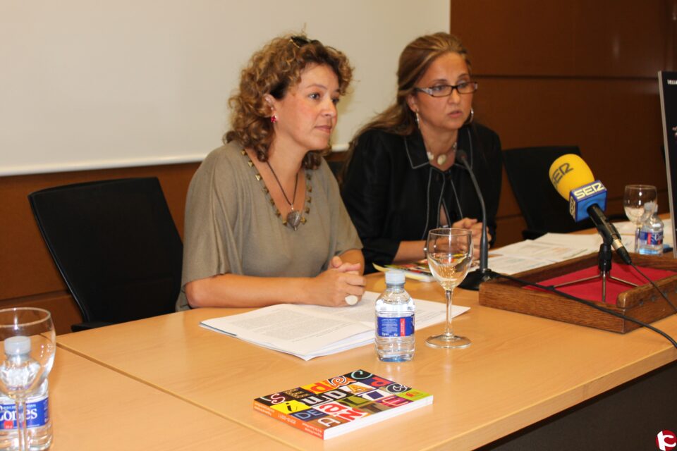 LUIS LANDERO ABRE LA TEMPORADA ACADÉMICA DE LA SEDE DE ALICANTE