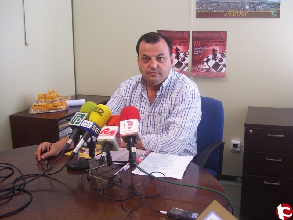 El concejal de Cultura presenta el "I rally fotográfico de la mancomunidad" que se llevará a cabo el 24 de octubre