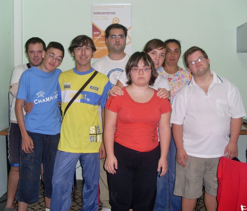 La Asociación de Discapacitados imparte un curso de informática