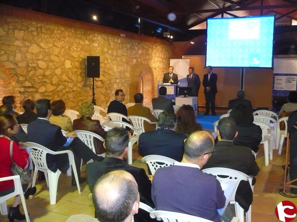 Petrer acoge unas jornadas de SUMA sobre buenas prácticas en la gestión tributaria