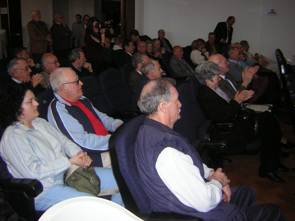 Se entrega la insignia de oro a los socios que cumplen 50 años en CAMV