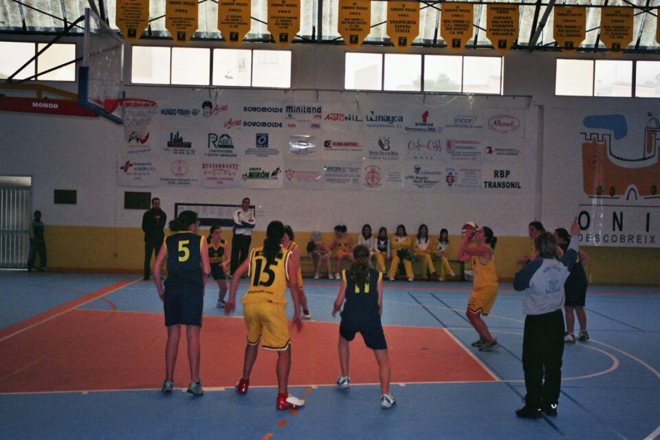 CRÓNICAS DE LOS EQUIPOS del C.D.ONIL BASKET