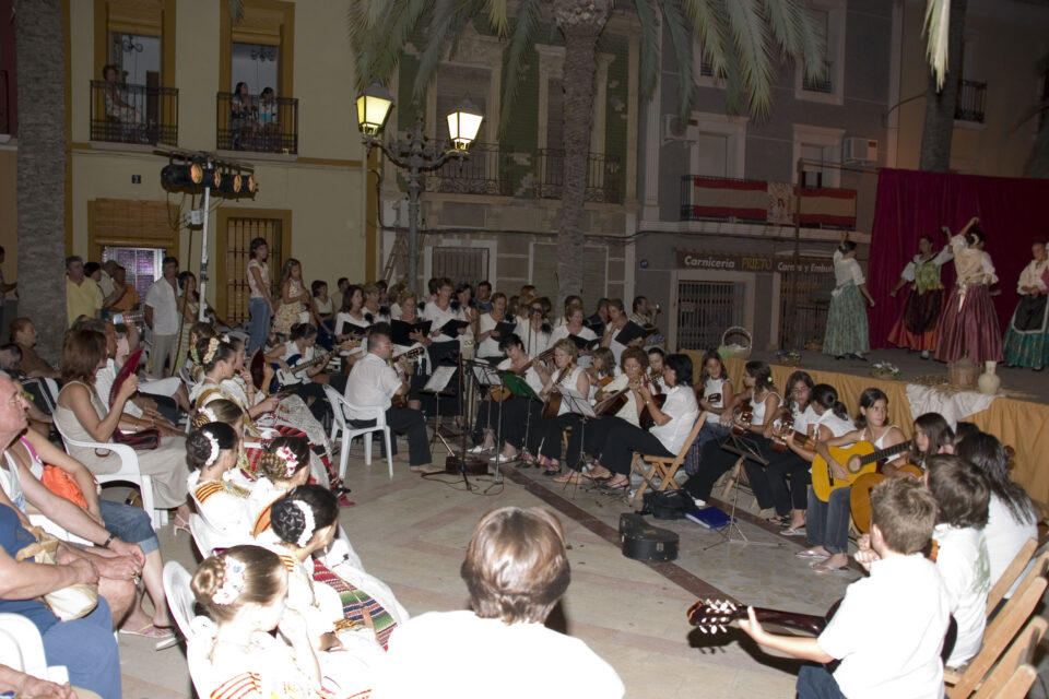 Exaltación popular en la proclamación oficial de la Virgen de las Nieves como patrona