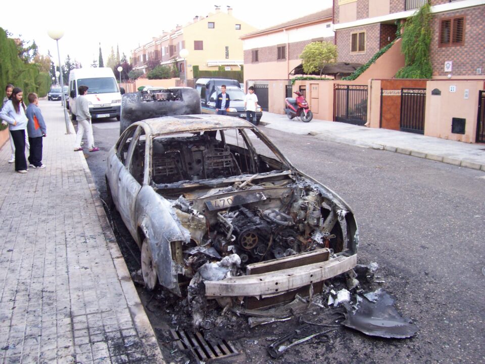 ACTOS VANDÁLICOS EN LA URBANIZACIÓN DE S. ANTÓN