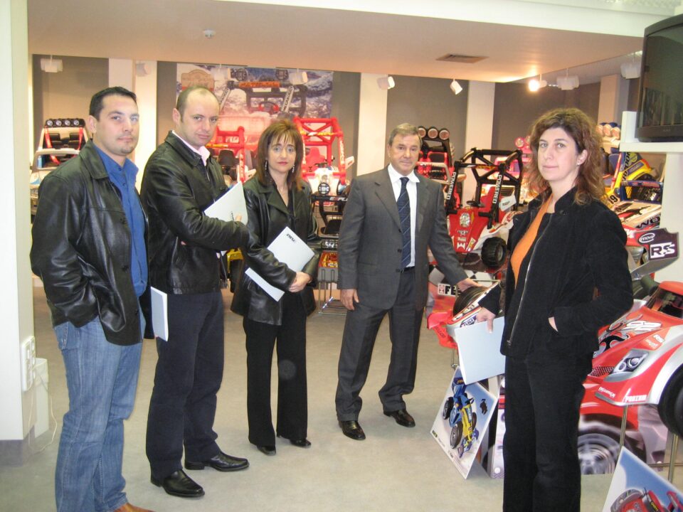 Famosa- Feber presenta un proyecto industrial para el 2007 en Ibi