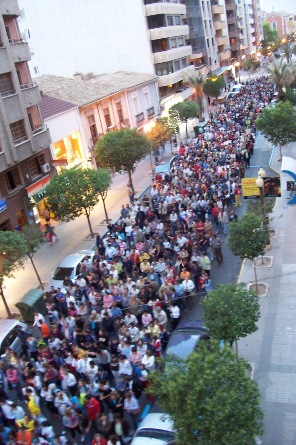 OPINIÓN: QUE POCO VALEN NUESTRAS FIRMAS SRA. ALCALDESA