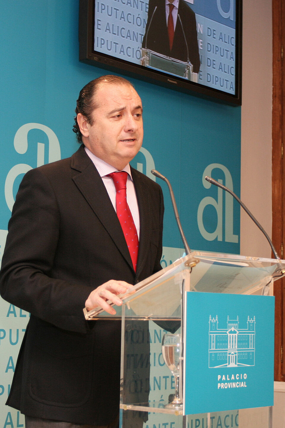 EL PLENO DE LA DIPUTACIÓN DA A CONOCER LA COMPOSICIÓN DE LAS TRES COMISIONES DE TRABAJO QUE IMPULSARÁN LA DECLARACIÓN DE LAS FIESTAS DE MOROS Y CRISTIANOS COMO PATRIMONIO DE LA HUMANIDAD