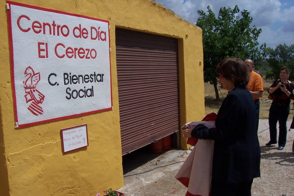 EL CEREZO RECIBE 18.000  PARA EL PROGRAMA DE INTEGRACIÓN DE JÓVENES
