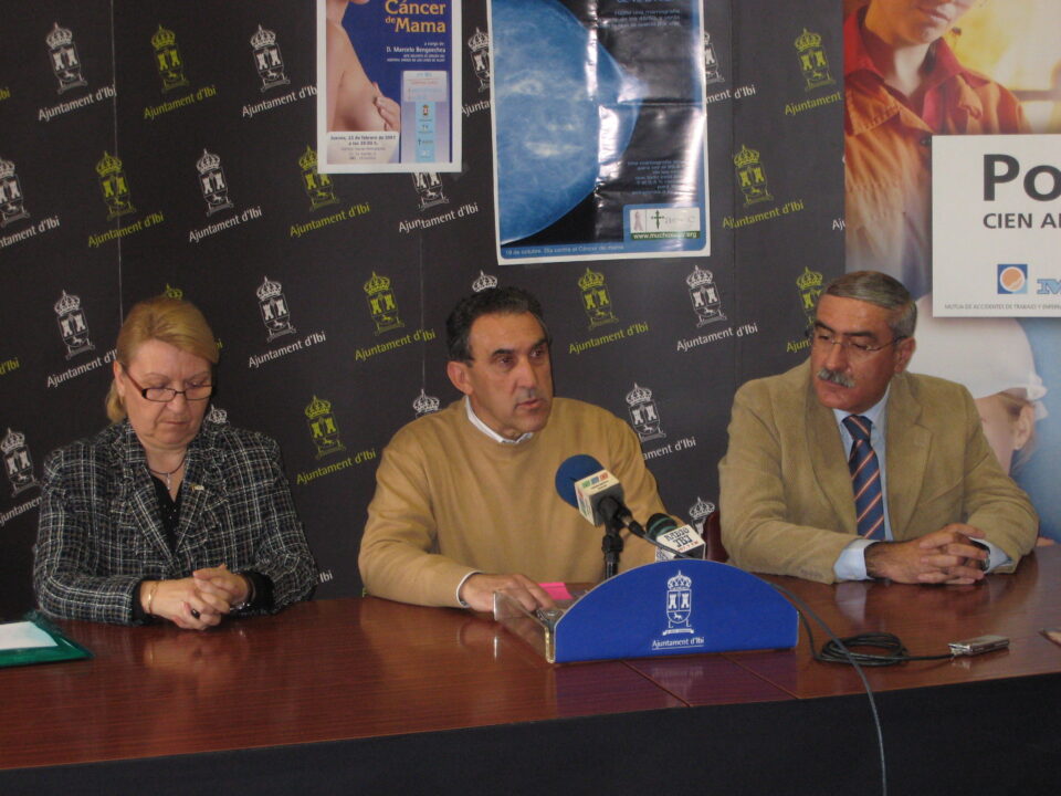 CONFERENCIA PREVENCIÓN CÁNCER DE MAMA