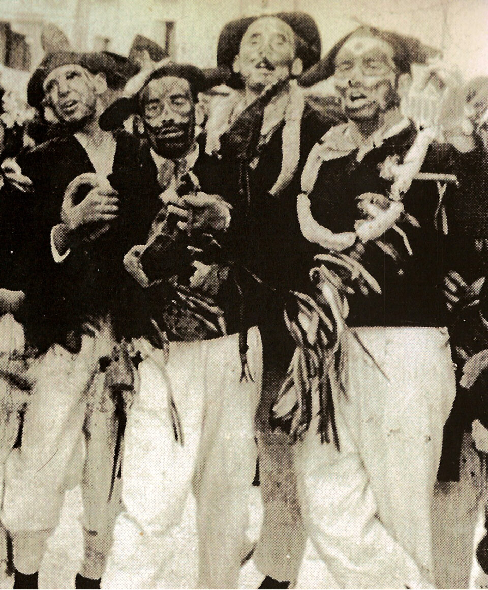 140 ANIVERSARIO COMPARSA DE ESTUDIANTES DE ONIL