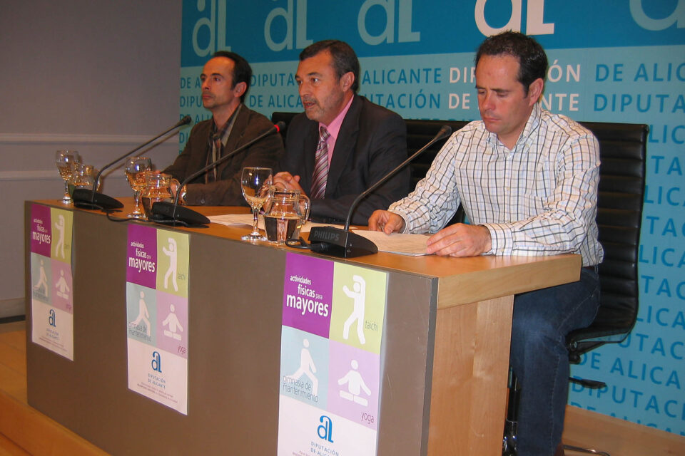 MÁS DE 1.400 PERSONAS DE 58 MUNICIPIOS DE LA PROVINCIA PARTICIPARÁN ESTE AÑO EN EL PROGRAMA ACTIVIDAD FÍSICA PARA MAYORES QUE IMPULSA LA DIPUTACIÓN