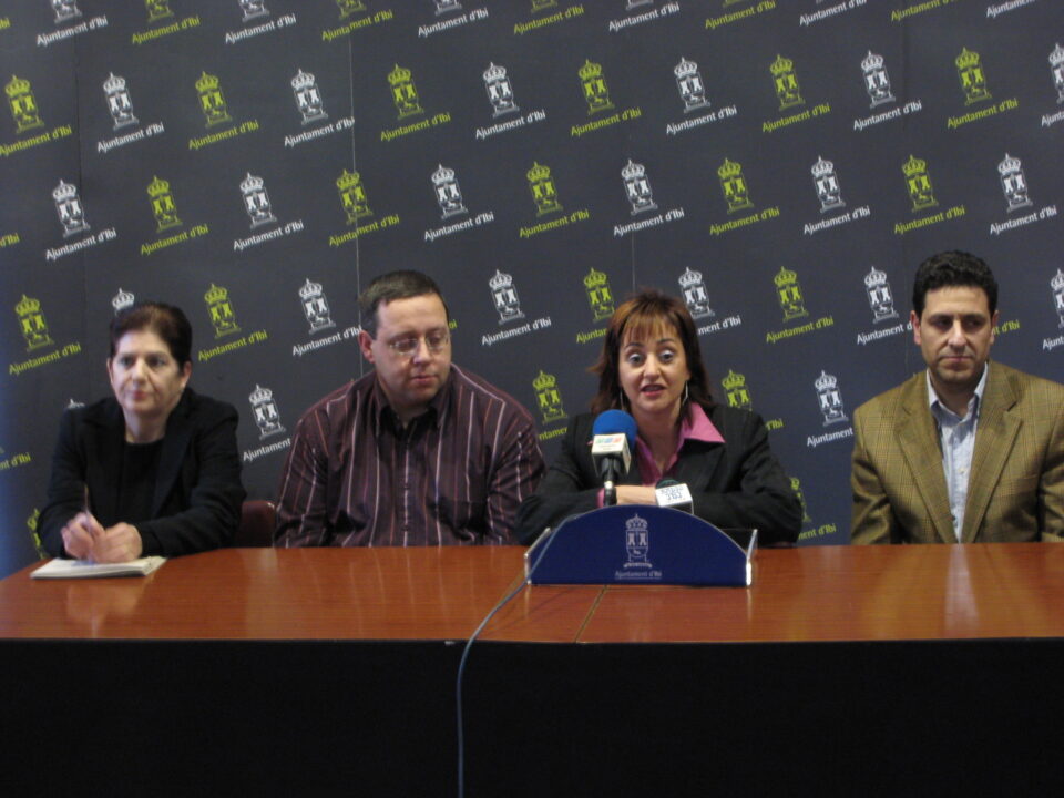 FIRMADA LA AMPLIACIÓN DE LA CONCESIÓN DEL MERCADO CENTRAL DE 25 A 50 AÑOS