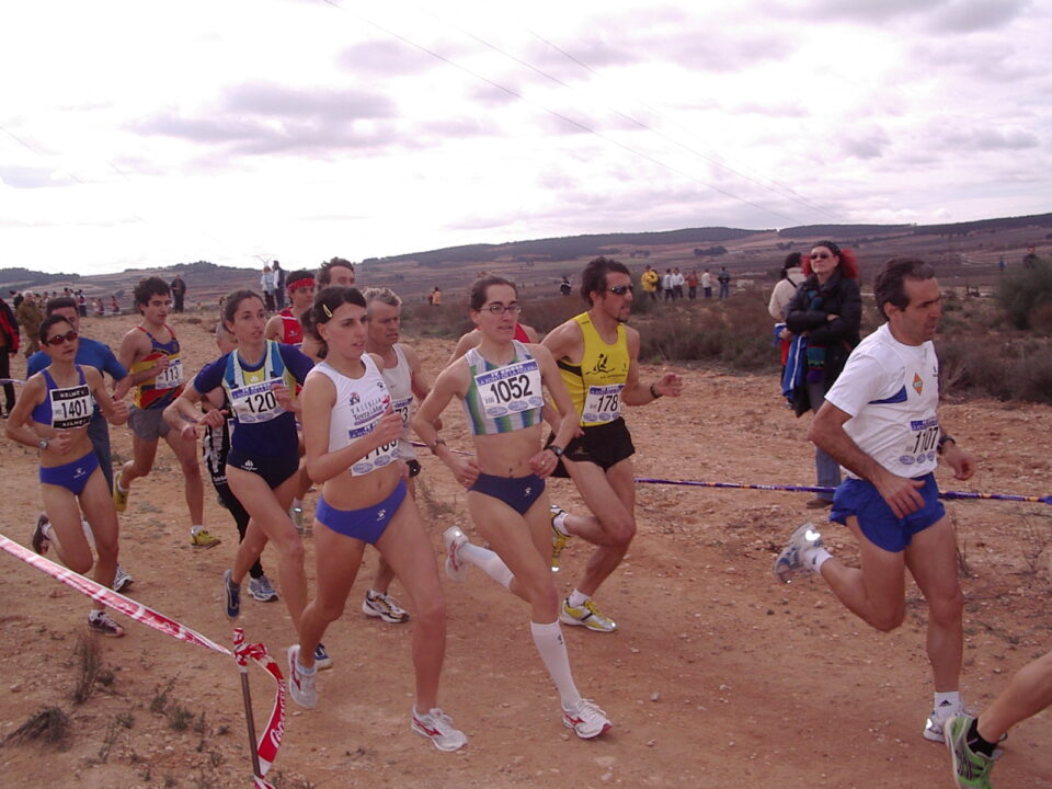 Alberto Lopez 5º de España cadete en 3000 m.l. en pista cubierta y Gema Barrachina abandona en el nacional de cross por culpa de una lesión