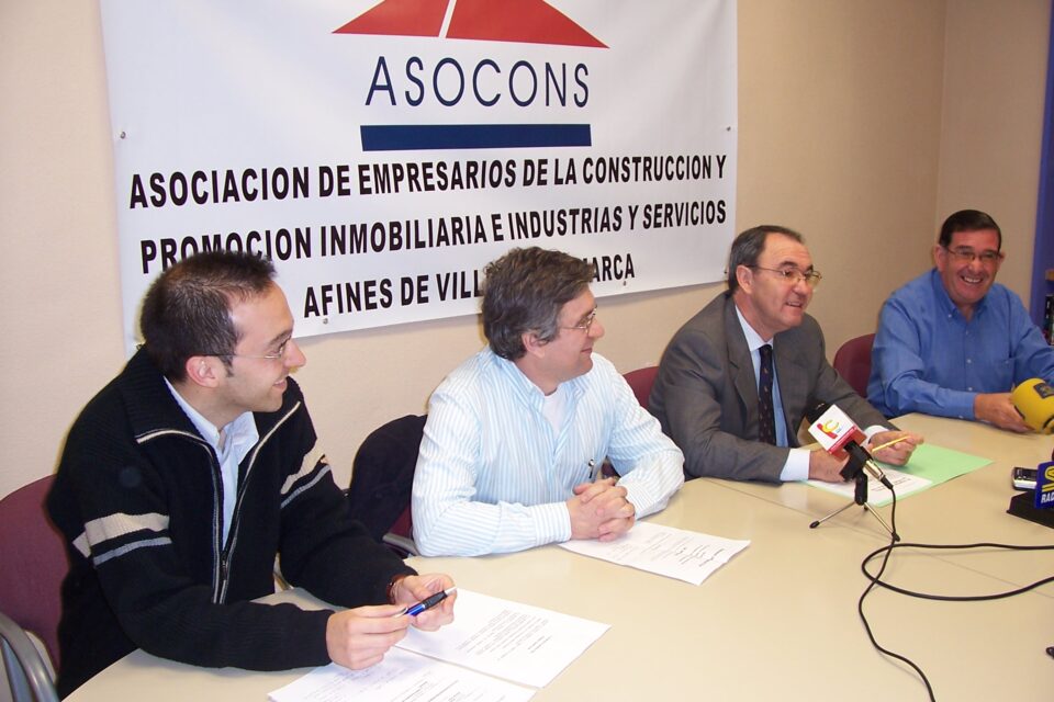 ASOCONS DEFIENDE EL ALEJAMIENTO DE LAS VIAS DEL FERROCARRIL