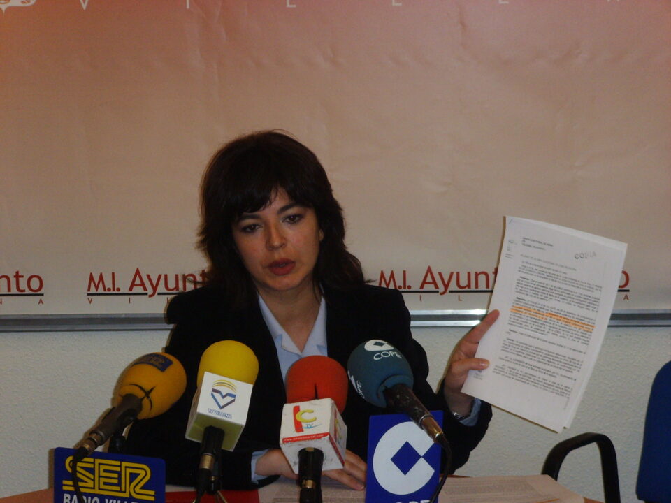 LLEDÓ VALORA DE "VERGÜENZA" QUE LA AUTORIDAD JUDICIAL LE TENGA QUE PARALIZAR LA PROPAGANDA AL PSOE SOBRE EL CENTRO DE OCIO