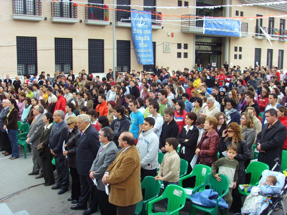 DIALOGANDO CON... VISITA EL FESTIVAL VEN Y VERÁS