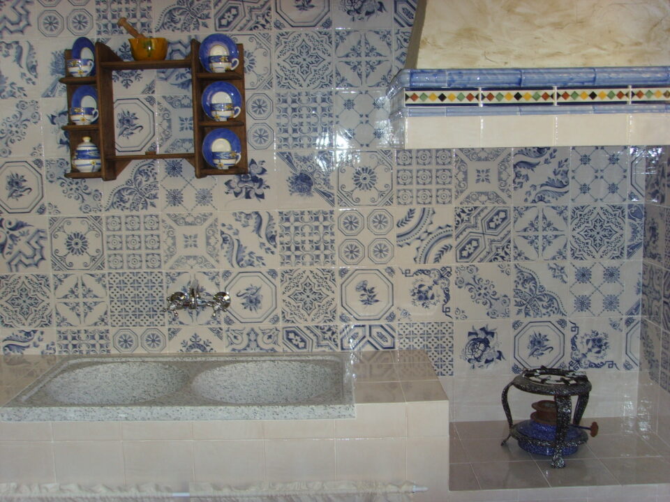 INAUGURADA LA NUEVA TIENDA DE LA EMPRESA CERÁMICA CONCA. OFRECE MÁS COMODIDAD Y SERVICIO AL CLIENTE