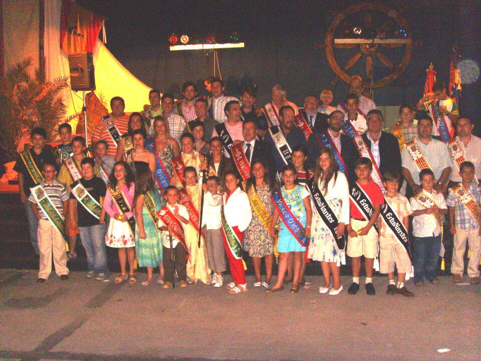 PRESENTACIÓN DE LOS CARGOS DE LA COMPARSA DE MARINOS CORSARIOS