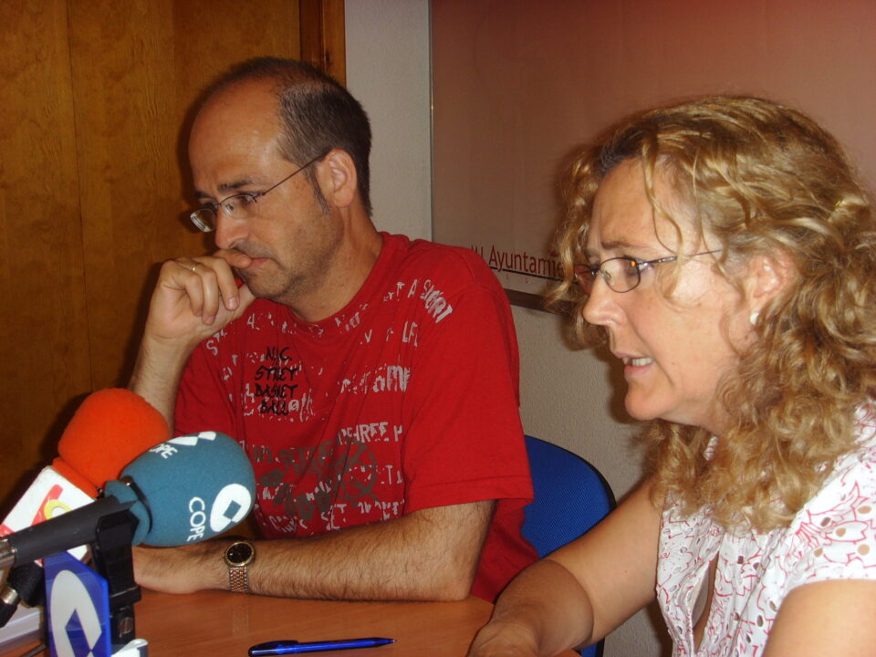 LOS VERDES PIDEN AL GOBIERNO MUNICIPAL QUE SE FACILITE CON RAPIDEZ LA INFORMACIÓN DE LA JUNTA DE GOBIERNO LOCAL. ADEMÁS INSISTEN EN LA LIBERACIÓN DE UN CONCEJAL