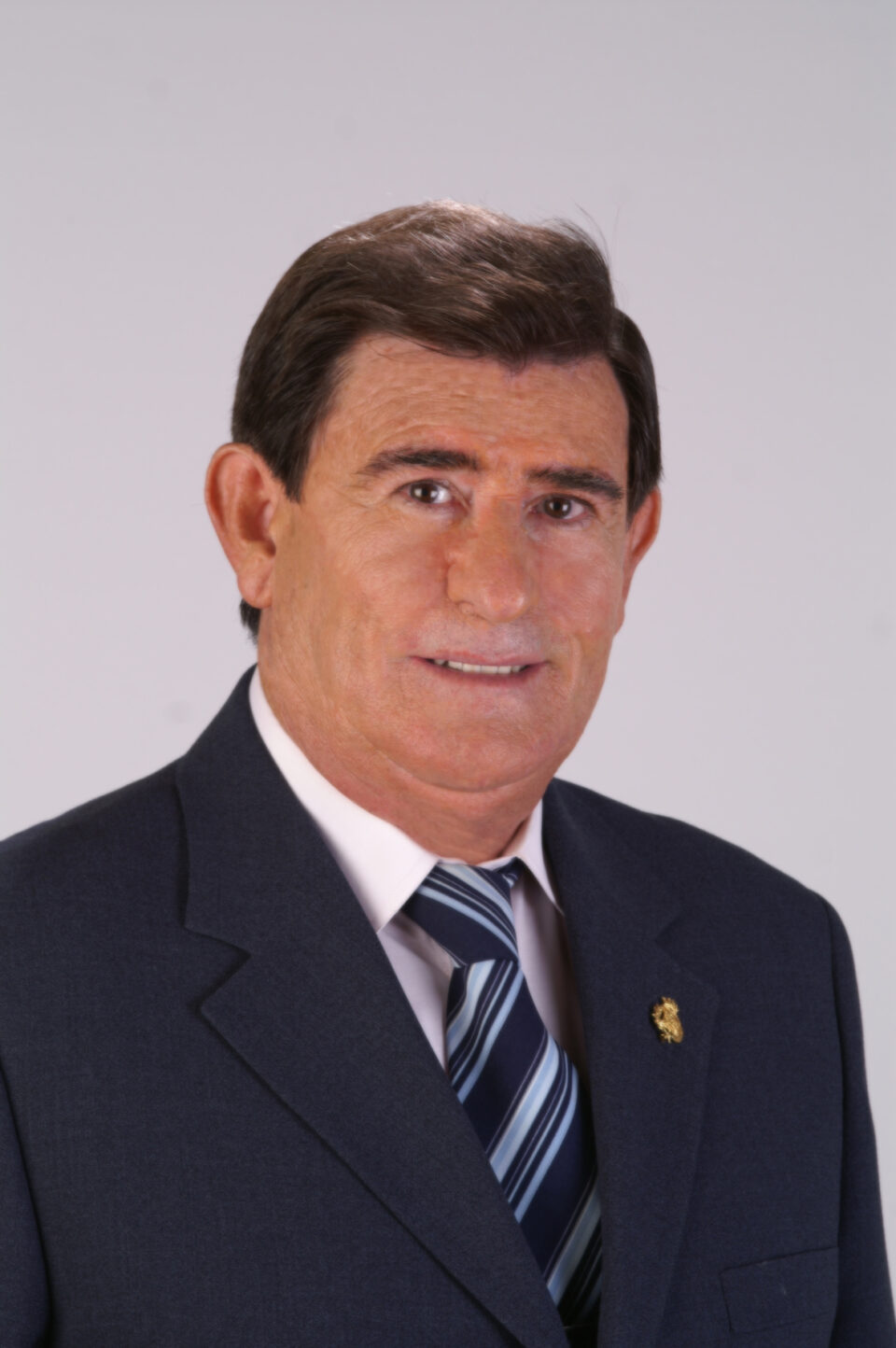 GARCÍA AGREDAS COMENTA EL FUTURO DE SU PARTIDO