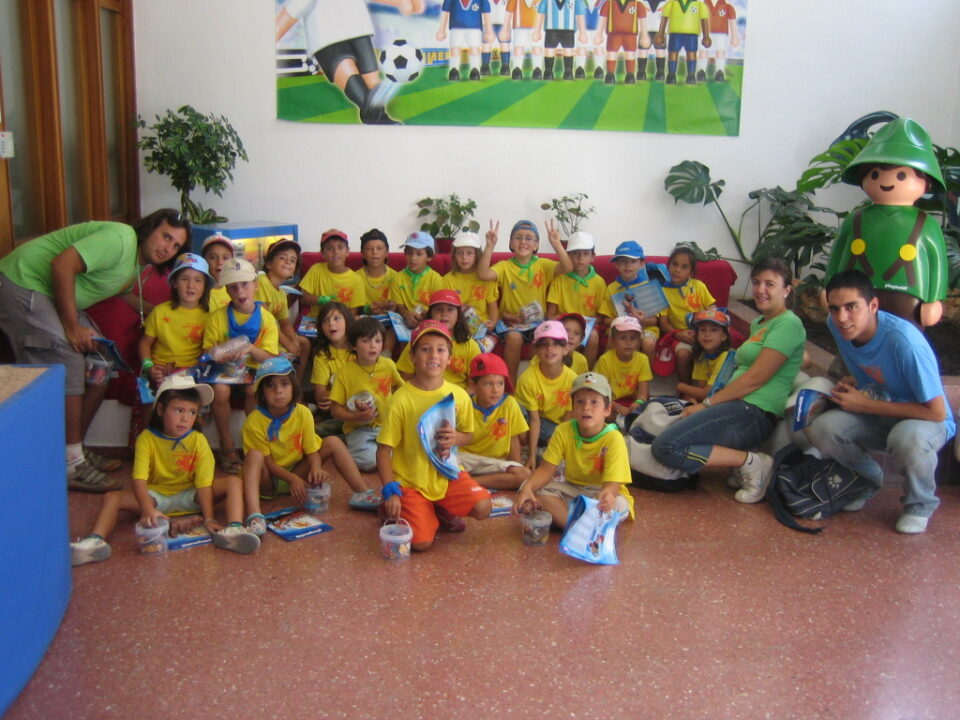 Visita a Onil del grupo de Villena del Campamento "Planeta Verano" por 2ª vez