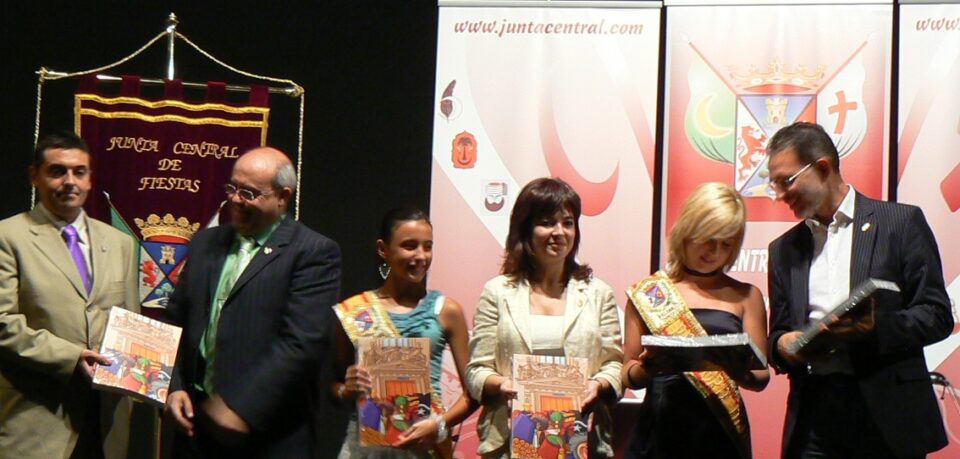 Presentación de la revista dia 4 que fuera