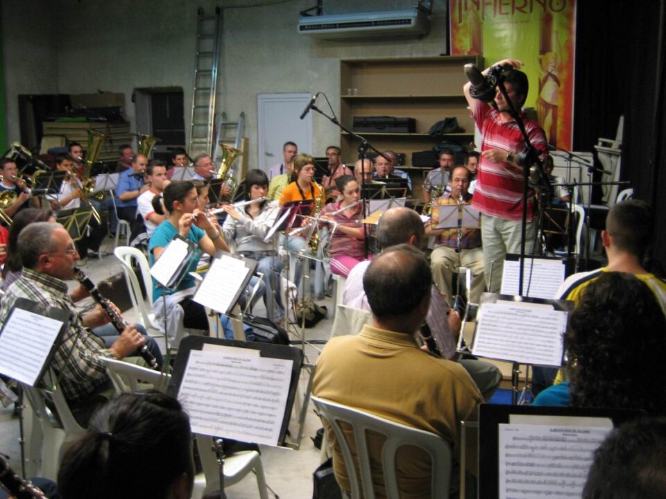 CONCIERTO BENEFICO FESTERO A CARGO DE LA SOCIEDAD MUSICAL RUPERTO CHAPI