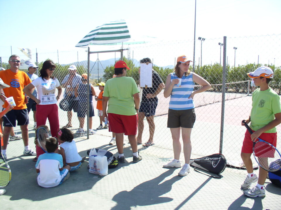 XII HORAS DE TENIS BENJAMIN E INFANTILES XIQUETS