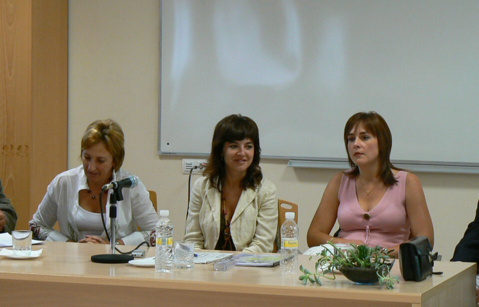 CELIA LLEDÓ ANUNCIA EL COMPROMISO DE LA GENERALITAT PARA LA CREACIÓN DE UN PUERTO SECO EN VILLENA DURANTE UNA REUNIÓN CON LOS EMPRESARIOS DE LA COMARCA