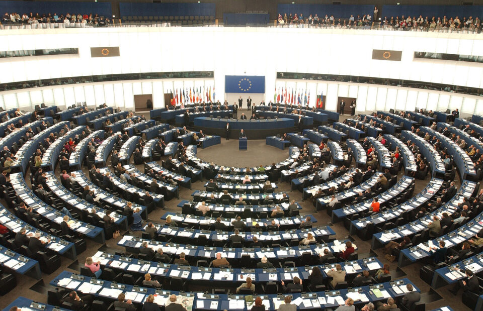 La Comisión Europea no ha estudiado la toma en el Azud de Antella