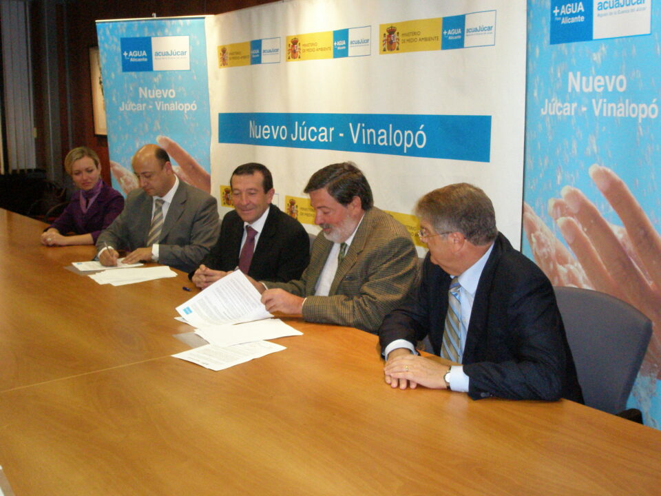 Firmado el contrato del tramo D Trasvase Júcar - Vinalopó