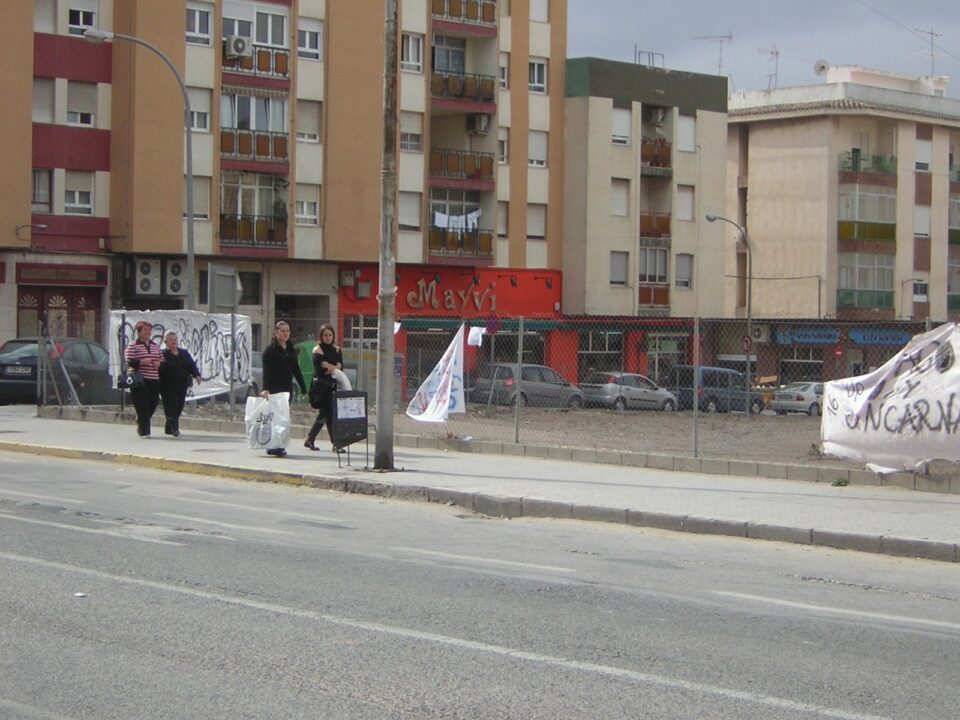 UNA ORDENANZA SANCIONARÁ ECONÓMICAMENTE A LOS AUTORES QUE COLOQUEN CARTELES Y SÁBANAS ANUNCIANDO UNA CEREMONIA