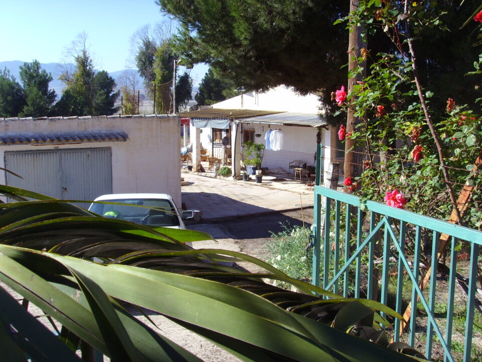 SE REGISTRAN VARIOS ROBOS DURANTE EL PASADO FIN DE SEMANA. FUERZAS DE SEGURIDAD PROCEDEN A LA DETENCIÓN DE UNO DE LOS AUTORES