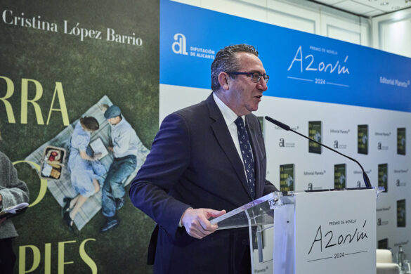 Presentación del Premio Azorín 2024. © Alberto R. Roldán / Planeta. 09 04 2024