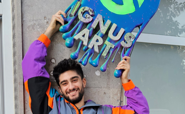 Ignus Art, el artista eldense que revoluciona los Moros y Cristianos ...